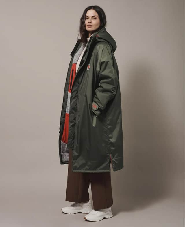 D Robe Beaufort Outdoor Robe in Dr Green shade