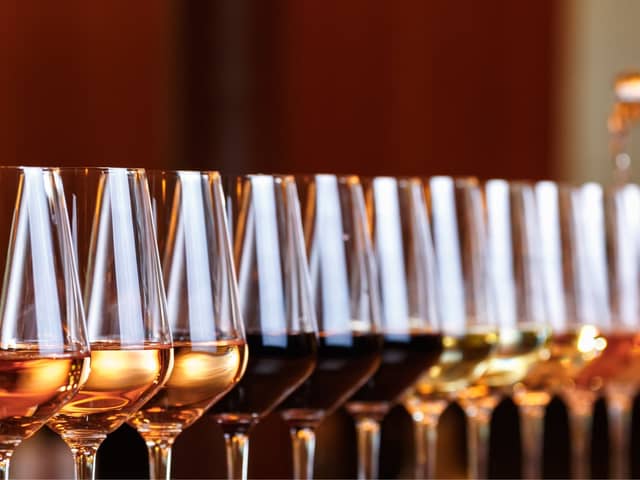 Alcohol: 5 viral wines you need to try according to “winefluencers” on TikTok (Photo: Adobe Stock)
