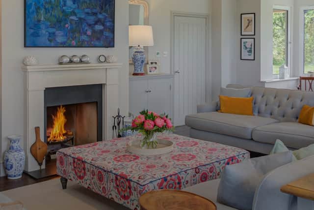 There are three sitting rooms in total