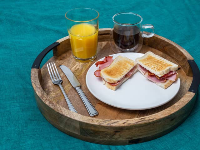 Research of 2,000 adults found almost half devote a mere 10 minutes or less to the meal