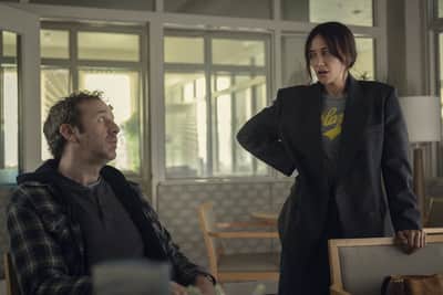 Chris O'Dowd and Rashida Jones in Black Mirror 'Common People'