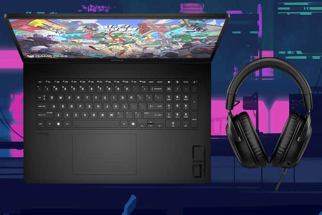 Big-screen gaming with a bundled headset and RTX 4050 graphics