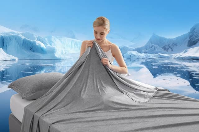 The Marchpower Cooling Blanket is designed to help sleepers stay more comfortable during warm weather, with multiple colours and sizes available.