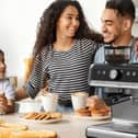 The Aptliton coffee machine combines a built-in bean grinder, espresso brewing and a milk frothing function