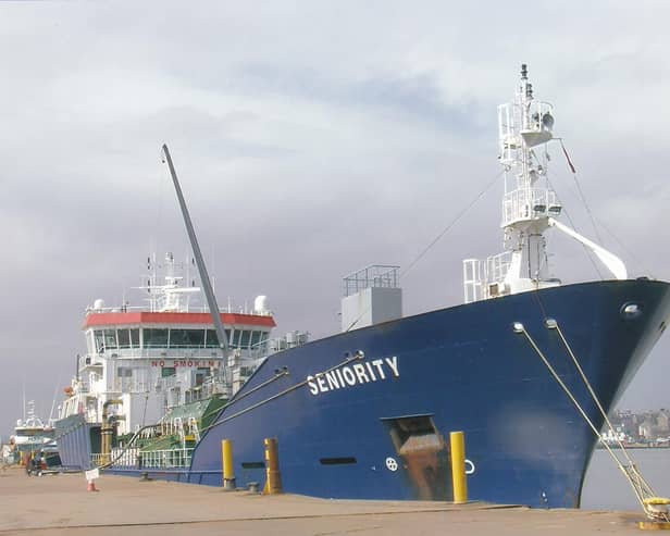 Seniority discharging bunker fuel at the South Quay.