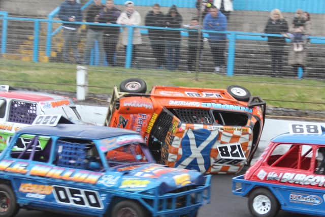 Scott Allardyce rolling his ministox