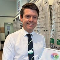 Forfar opticians celebrate staff qualifications