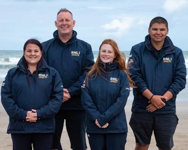 The RNLI’s face-to-face fundraising team offers a chance to work in a number of locations, including Broughty Ferry.
