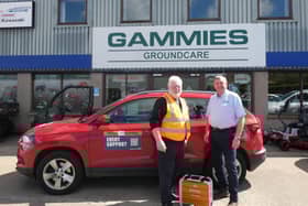 Jim Beattie, Tayside 4x4 Response chairman and volunteer, with Les Gammie, Depot and the Stihl PS3000 battery generator.