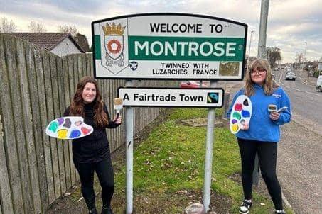 (L-R: Alicia Gardiner (13) and Iyla Greig (13), from Montrose Academy)