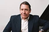 Who’s set to appear with Jools Holland during his annual Hootenanny this year?