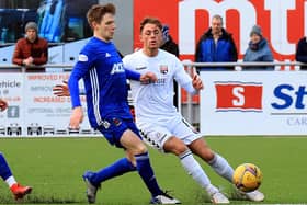 Blair Lyons makes his way up the park for Montrose. Pic by Phoenix Photography