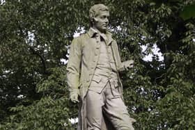 ‘Burns’ statues are commonplace throughout the English speaking world.