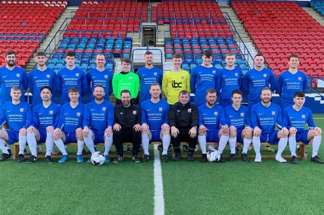 Montrose Roselea hit the front early on and didn't let up at the weekend