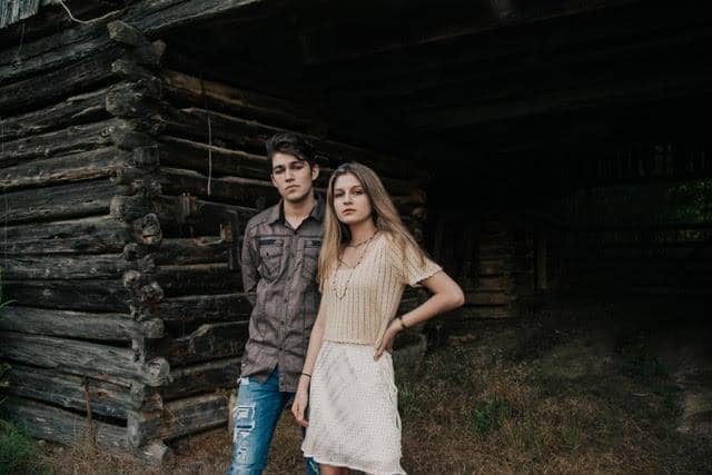 Country and western duo Juna N Joey have been touring around 75 tours across the UK.